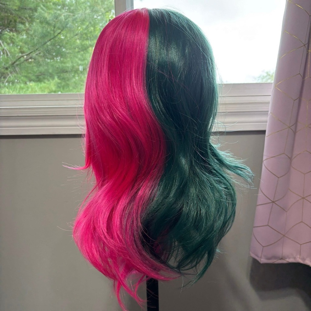 Chelsey Smith Crowns - Vanellope Lace Front T-Part Synthetic Wig - Picture 4 of 4
